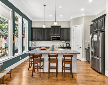 5727 Brancott Way - Photo Thumbnail 9