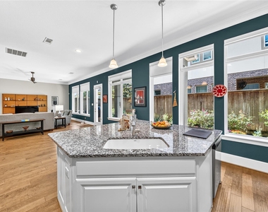 5727 Brancott Way - Photo Thumbnail 11