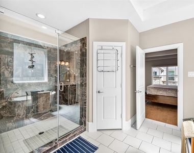 5727 Brancott Way - Photo Thumbnail 18