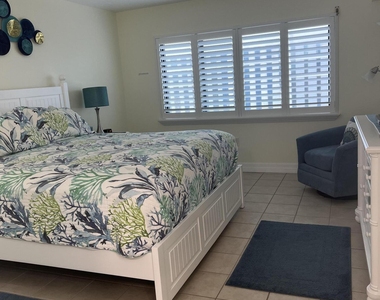 1050 N Atlantic Avenue - Photo Thumbnail 16