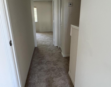 243 Seaport Boulevard - Photo Thumbnail 13