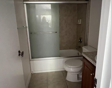 243 Seaport Boulevard - Photo Thumbnail 10