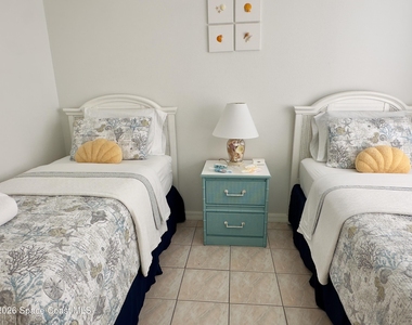 1403 S Miramar Avenue - Photo Thumbnail 6