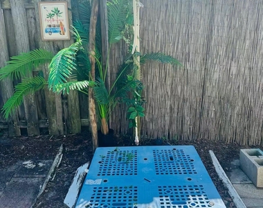1403 S Miramar Avenue - Photo Thumbnail 17