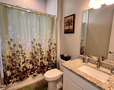 924 Captiva Island Circle Sw - Photo Thumbnail 11