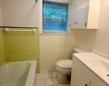 1801 Beazley Street - Photo Thumbnail 15