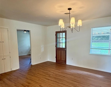 1801 Beazley Street - Photo Thumbnail 8