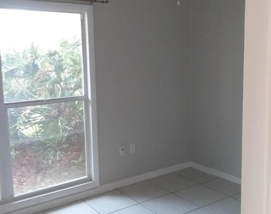 1024 George Avenue - Photo Thumbnail 6