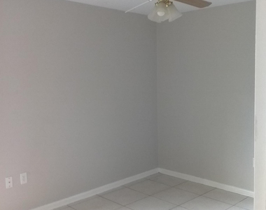 1024 George Avenue - Photo Thumbnail 9