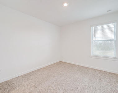 3204 Crown Gate Drive - Photo Thumbnail 21