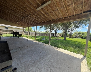 2615 Meiko Drive - Photo Thumbnail 10