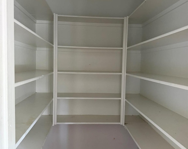 2615 Meiko Drive - Photo Thumbnail 5
