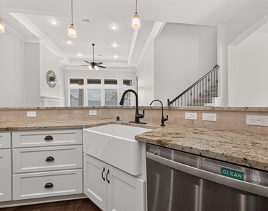 11626 Whitewave Bend Court - Photo Thumbnail 21