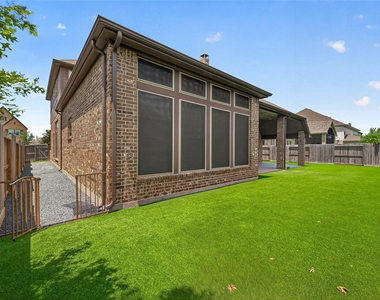 11626 Whitewave Bend Court - Photo Thumbnail 40