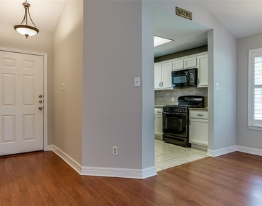 2711 Grants Lake Boulevard - Photo Thumbnail 7