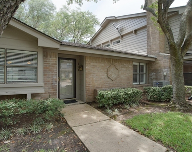 2711 Grants Lake Boulevard - Photo Thumbnail 23