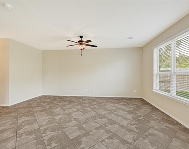 16626 Lake Prince Lane - Photo Thumbnail 6