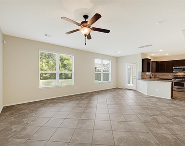 16626 Lake Prince Lane - Photo Thumbnail 4