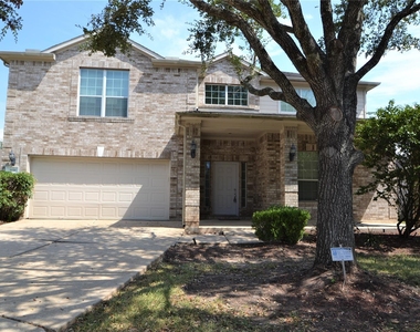 2110 Banfield Court - Photo Thumbnail 2