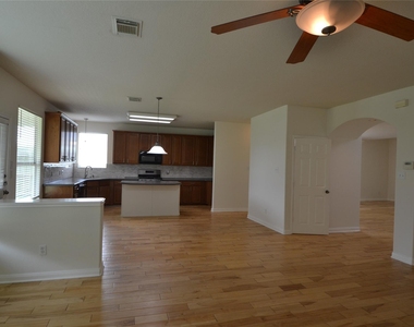 2110 Banfield Court - Photo Thumbnail 23