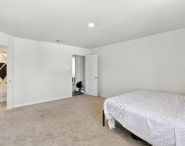 20918 Capulin Lakes Drive - Photo Thumbnail 23