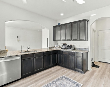 20918 Capulin Lakes Drive - Photo Thumbnail 15