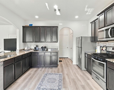 20918 Capulin Lakes Drive - Photo Thumbnail 14