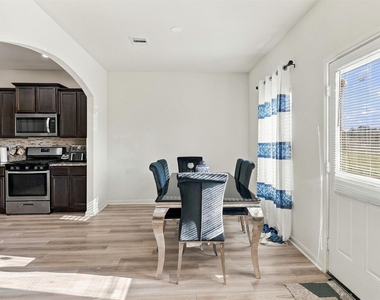 20918 Capulin Lakes Drive - Photo Thumbnail 12