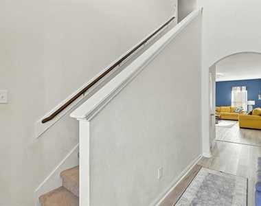 20918 Capulin Lakes Drive - Photo Thumbnail 5