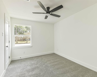4110 Trail Lake Drive - Photo Thumbnail 20