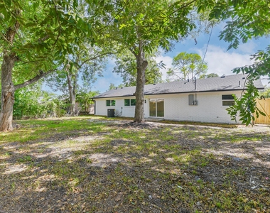 4110 Trail Lake Drive - Photo Thumbnail 30