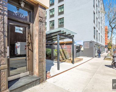 Avenue B - Photo Thumbnail 7