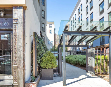 Avenue B - Photo Thumbnail 6