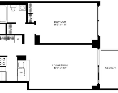 East 34 Street - Photo Thumbnail 6