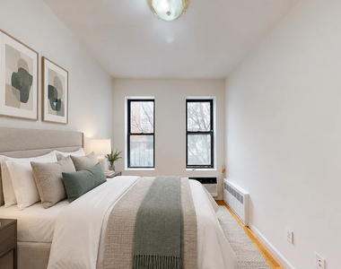 East 65th Street - Photo Thumbnail 1