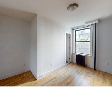 East 73rd Street - Photo Thumbnail 1