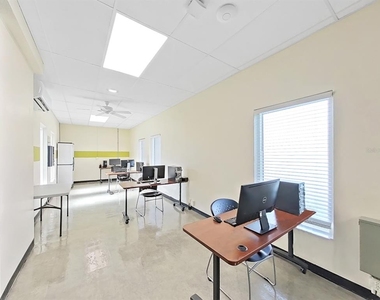 2461 Canadian Way - Photo Thumbnail 58
