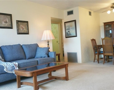 2461 Canadian Way - Photo Thumbnail 3