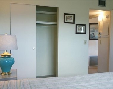2461 Canadian Way - Photo Thumbnail 27