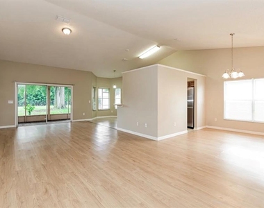 12535 Newfield Drive - Photo Thumbnail 3