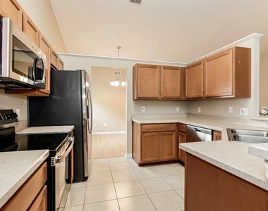 12535 Newfield Drive - Photo Thumbnail 2