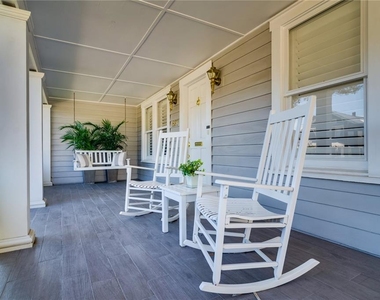827 S Delaware Avenue - Photo Thumbnail 5