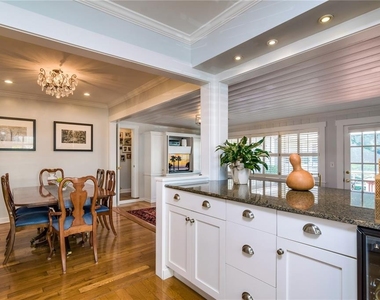 827 S Delaware Avenue - Photo Thumbnail 33
