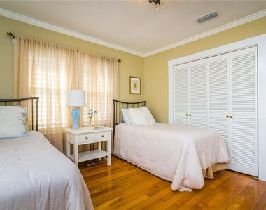 827 S Delaware Avenue - Photo Thumbnail 45