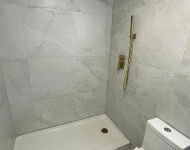 1005 W Grace Street - Photo Thumbnail 7