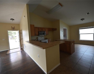 5302 School Road - Photo Thumbnail 2
