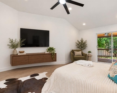 630 Pinta Drive - Photo Thumbnail 23