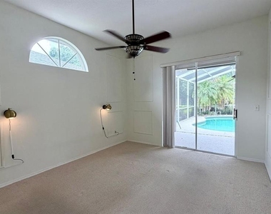 9639 Fox Hearst Road - Photo Thumbnail 14