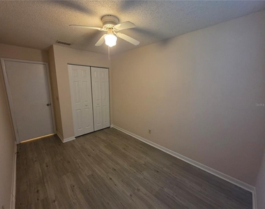 5194 Sunridge Palms Drive - Photo Thumbnail 13