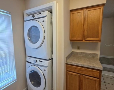 5194 Sunridge Palms Drive - Photo Thumbnail 7
